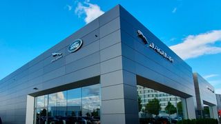 Auf die JLR-Händler kommen zahlreiche Veränderungen zu. (Bild: Mauritz – VCG)