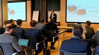 Stefan Olding, Geschäftsführer der HARTING Deutschland GmbH & Co. KG, eröffnet den ersten MICA.network EXPERT DAY in Minden.  (Schreier)