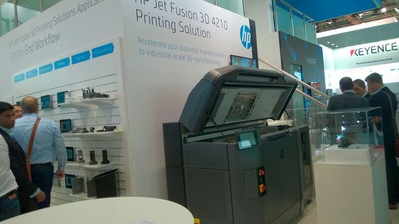 HP präsentierte auf der formnext 2017 seine neue Jet Fusion 3D 4210-Drucklösung.  (D.Quitter/konstruktionspraxis)