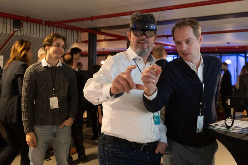 The Hague: Sixth Sense Summit by Hexagon
