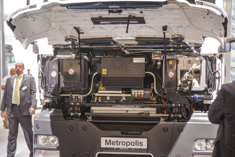 Vor zwei Jahren noch nicht denkbar, 2012 klappt es auf einmal mit einem Elektro-Lkw aus der schweren Klasse. Hier das MAN-Forschungsfahrzeug „Metropolis“. (Foto: Suffner)