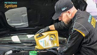 Petronas informiert auf der Automechanika neben seinen neuen Ölen der Syntium-Reihe auch über sein Netzwerkkonzept für Werkstätten. (Bild: Petronas)