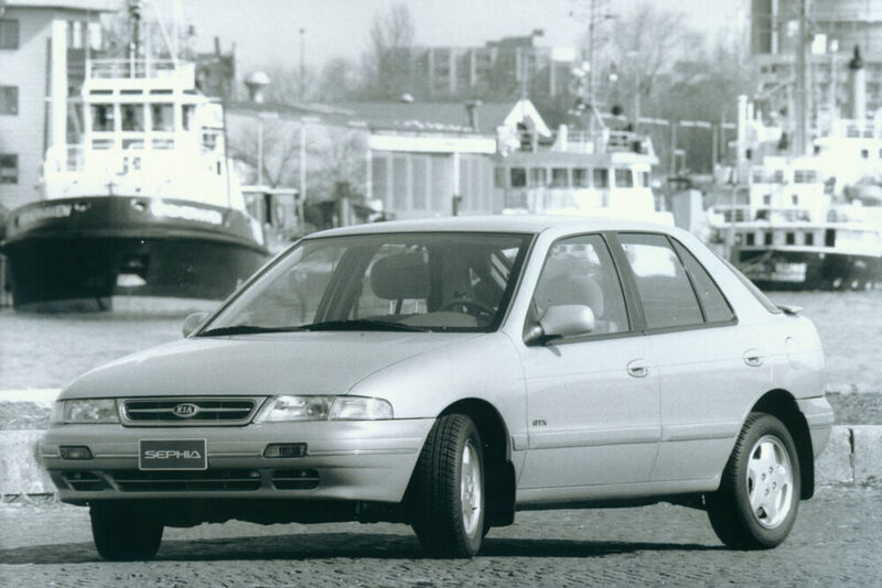 Der Sephia war 1993 das erste Kia-Modell in Deutschland. (Kia)