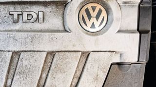 Die Klagewelle wegen Dieselmotoren mit verbotener Software könnte noch einige Jahre weiterrollen. (obs/Dr. Lehnen & Sinnig Rechtsanwälte PartG mbB/Shanti Hesse (Shutterstock.com))