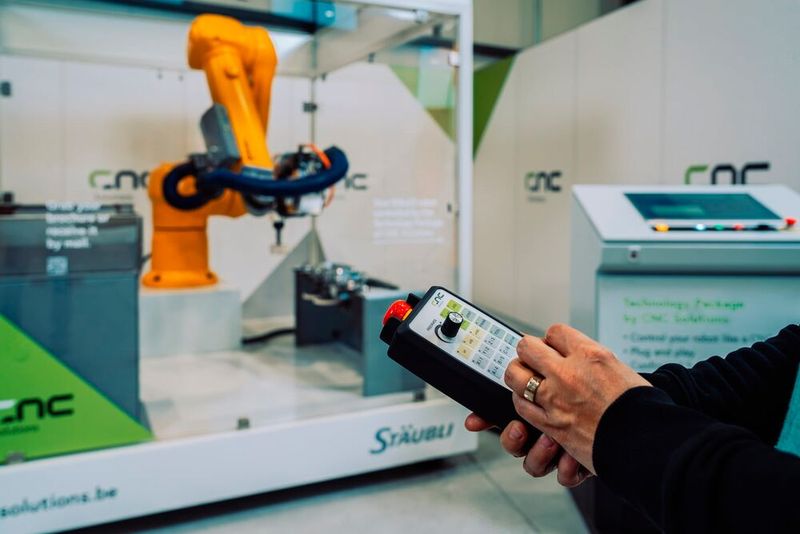 When the company brought the Technology Package to EMO Hannover 2025, it did so on two fronts: at Stäubli, where the package ran live, and at Ency, where the latest generation of the software demonstrated the exact CAD-to-cell workflow behind it. (Source: Ency)