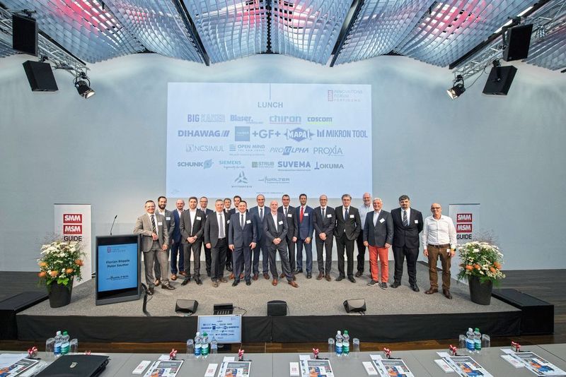 Zufriedene Referenten am SMM Innovationsforum Fertigung. (Natalie Szathmáry)