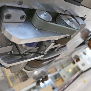 Schwerlast präzise positionieren (Engel Elektroantriebe/Witte)