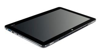 Fujitsu hat auf dem Fujitsu Forum 2015 zwei neue 2-in-1-Geräte präsentiert. Das erste ist das Stylistic R726, hier als Tablet ohne Andock-Keyboard. (Bild: Fujitsu)
