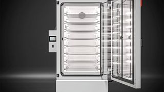 K-470 LED-Controller an der Seite (Bild: Binder)