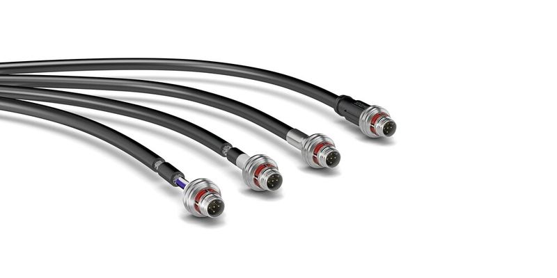 Vorkonfektionierte Leitungen mit dem einzigartigen Schirmkonzept „Advanced Shielding Technology“ (Bild: Phoenix Contact)