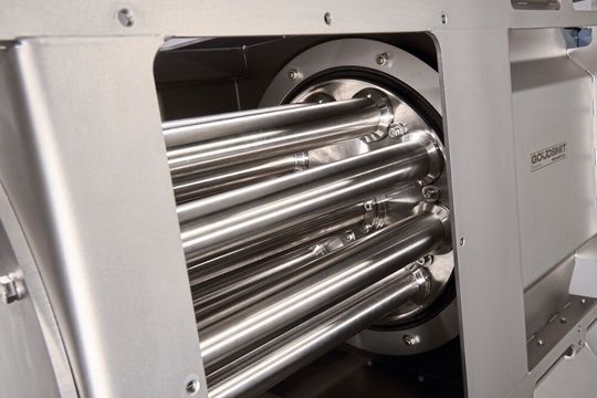 Der automatisch reinigbare, rotierende Cleanflow-Magnet entfernt Eisenpartikel und schwach magnetische Partikel ab 30ųm aus Anoden- und Kathoden-Batteriepulvern, wie z.B. Lithium.(Bild:  Goudsmit)