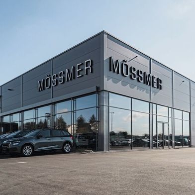 Konzentration aufs Wesentliche: Mössmer-Automobile aus Memmingen stemmt sein Geschäft und das Verkaufsvolumen durch schlanke Prozesse. (Bild: Mössmer Automobile)