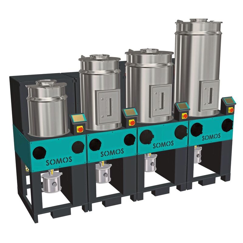 Die modular aufgebaute, stationäre Granulat-Trocknungsanlage Somos RDF (Resin Dryer Flexible) lässt sich entsprechend dem benötigten Durchsatz aus mehreren, unabhängig voneinander arbeitenden Trocknungsmodulen zusammenstellen. Abgebildet ist eine Anlage aus vier Komponenten.