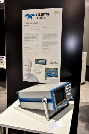 Das erste moderne Digitalspeicher-Oszilloskop von LeCroy aus dem Jahr 1985 ließ viele 