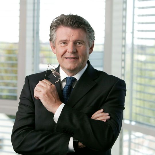 Prof. Horst-Richard Jekel ist nicht nur ein international erfahrener Coach und Trainer, er ist auch anerkannter Experte in Sachen E-Mobilität.(Bild:  Jekel)