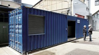 Die komplette Anlagentechnik befindet sich in einem Container. So kann sie örtlich flexibel eingesetzt werden.  (Bild: Almig)