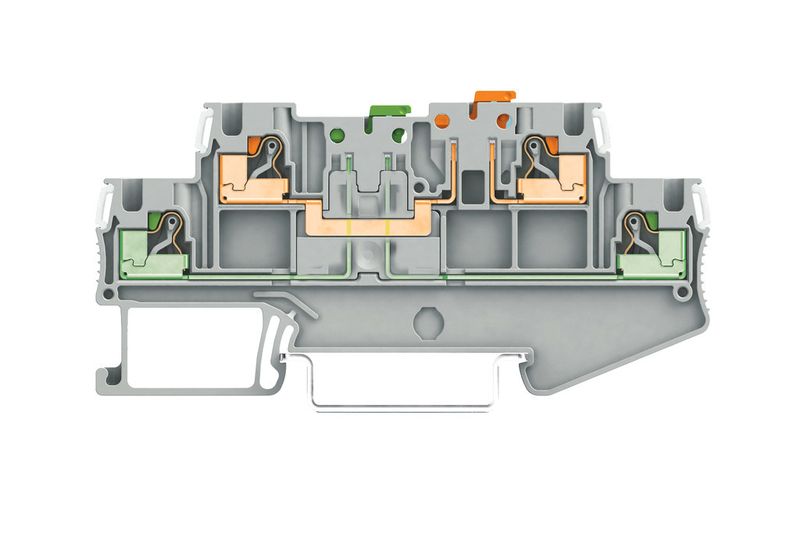 The clear color-coded pairing of the disconnect elements with the wiring level for double-level knife-disconnect terminals prevents errors that could occur if the wrong signal circuit were opened. (Picture: Phoenix Contact)