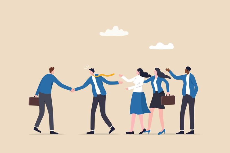 Der Onboarding-Prozess ist wichtig für die langfristige Bindung neuer MitarbeiterInnen an das Unternehmen. Für Arbeitgeber lohnt es sich deshalb, diesen Prozess sorgfältig zu planen und zu steuern.(Bild:  Nuthawut - stock.adobe.com)