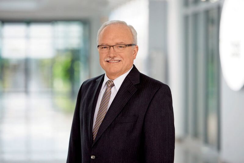 Dr. Heinz Wesch, langjähriger Geschäftsführer von Phoenix Contact, ist nach 25 Jahren in den Ruhestand getreten.  (Phoenix Contact)