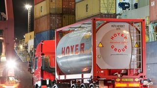 Das Hamburger Logistikunternehmen Hoyer plant die Erweiterung seines Containerterminals im Chempark Dormagen. (Bild: Hoyer/Markus Heimbach, Hamburg)