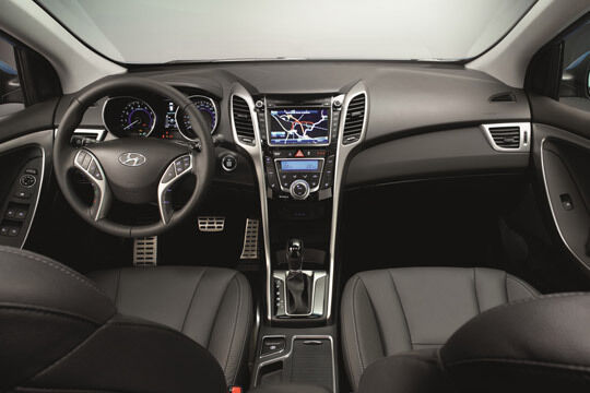 Im Innenraum hat Hyundai hochwertige Materialien verbaut. (Hyundai)