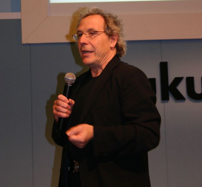 Prof. Andreas Knie referierte über die Zukunft der Mobilität. Seiner Meinung nach werden Fahrräder und Elektrofahrzeuge immer wichtiger. (Archiv: Vogel Business Media)