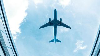 Namhafte Flugzeugbauer vertrauen auf die Hochleistungsmaschinen von Electroimpact, in denen das Galaxie-Antriebssystem zum Einsatz kommt.  (©Vaidas Bucys - stock.adobe.com)