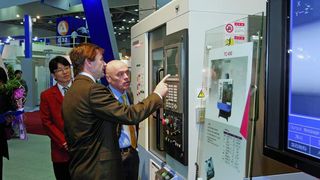 Korea ist der fünftgrößte Markt für Werkzeugmaschinen weltweit. Während die deutschen Anbieter sich dort gut behaupten, verstärken lokale Unternehmen wie Doosan Infracore massiv ihre Exportbemühungen.  Bild: Doosan Infracore (Archiv: Vogel Business Media)