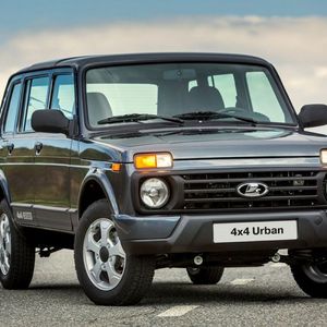 (Lada)