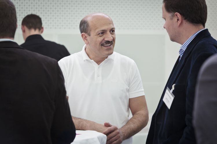 Musa Aktas gehört zur Geschäftsführung der Reintges Auto-Service GmbH. (Foto: Bausewein)