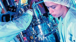 Biopharmazeutika: Fermentation von Mikroorganismen  (© Boehringer Ingelheim / Quelle: www.vfa.de)