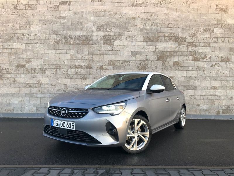 Der Opel Corsa in der sechsten Generation ist ab 17.530 Euro zu haben. (Jens Scheiner/»Automobil Industrie«)