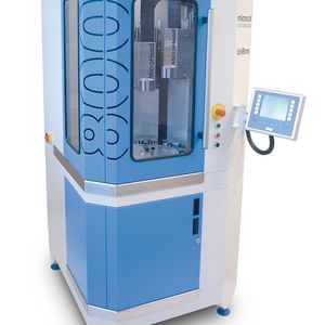 UniBore-800-Serie mit 1–3 Spindeln ausrüstbar.