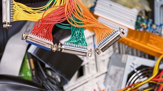 Elektroschrott birgt viele wertvolle Rohstoffe, die bisher nur unzureichend recycelt werden (können). (KPixMining)