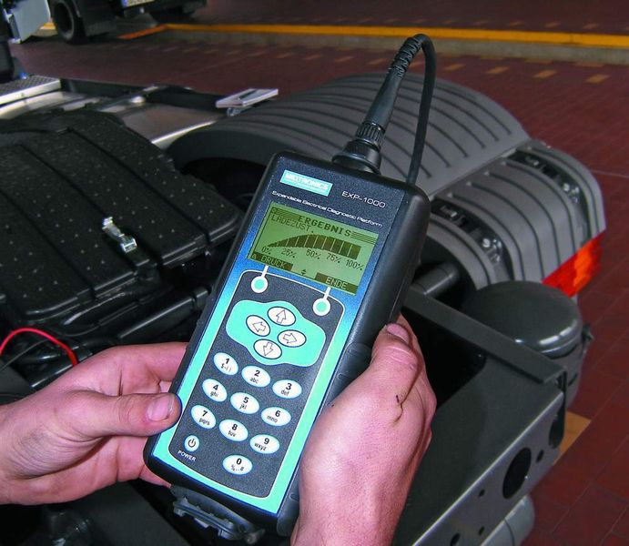 Das Testverfahren des EXP-1000HD ermöglicht, den Zustand von häufig entladenen 24-V-Doppel- batteriesystemen zu ermitteln. (Archiv: Vogel Business Media)