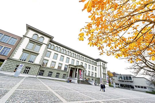 Der altehrwürdige Campus der ZHAW an der Technikumstrasse in Winterthur Der altehrwürdige Campus der ZHAW an der Technikumstrasse in Winterthur