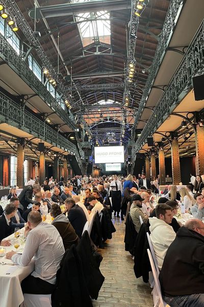 Der Abend bot Gelegenheit, die vergangenen Jahre Revue passieren zu lassen. (Bild: Hugo Pfohe)