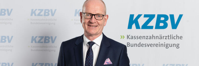 Martin Hendges, stellvertretender Vorsitzender des Vorstandes der Kassenzahnärztlichen Bundesvereinigung (KZBV)
