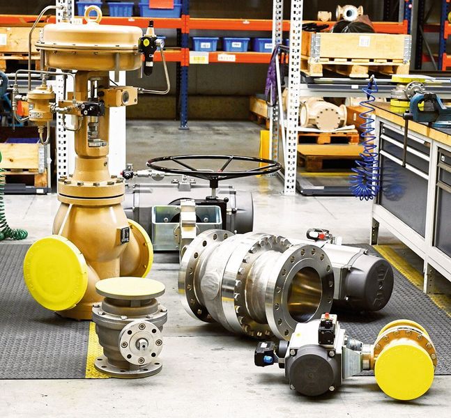 Das Stellventil BR01a DN 200 ist weltweit das größte PTFE-Regelventil. Zum Einsatz kommt es vor allem in der chemischen Industrie. Das Ventil regelt den Durchfluss von hochaggressiven oder ätzenden Flüssigkeiten oder Gasen, beispielsweise bei der Chlorherstellung. (Pfeiffer Chemie-Armaturenbau)