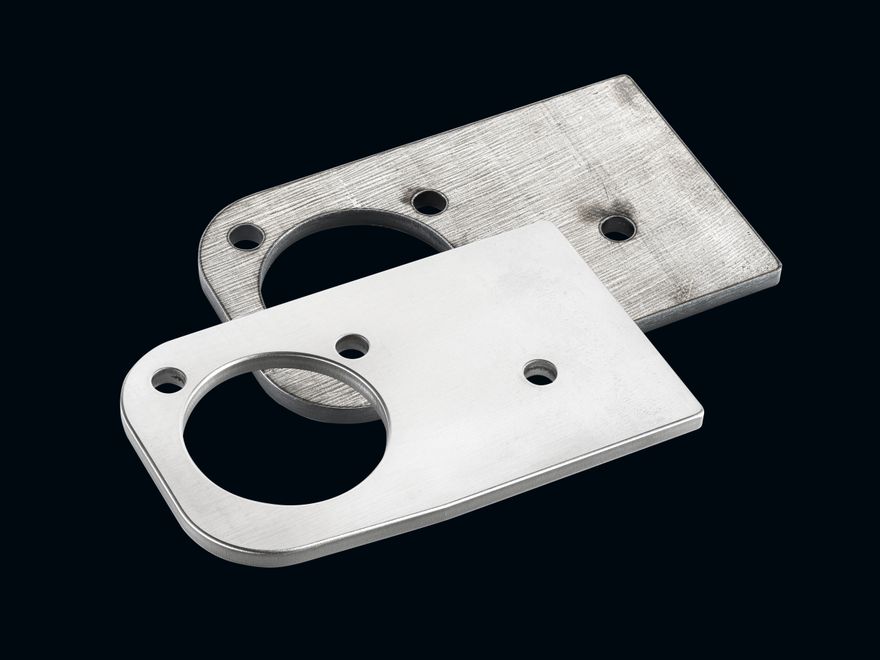 smd3-blech-dickblech-radius2-kantenverrunden-entgraten-oberfl--chenschliff (LISSMAC Maschinenbau GmbH)
