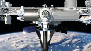 Blick in die Zukunft: Der Raumgleiter dockt an der ISS an.  (Sener, Sierra Nevada Corp)