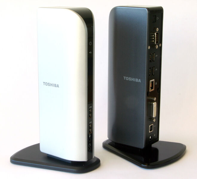 Die Dynadock-Dockingstation von Toshiba vereint einen Bildschirmanschluss (VGA oder DVI), sechs USB-Ports, einen Ethernet-Anschluss sowie 7.1-Audioanschlüsse in einer Box. (Archiv: Vogel Business Media)