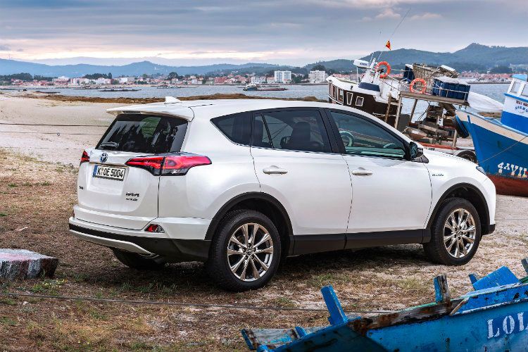 Der Radstand wurde hingegen nicht verlängert. (Toyota)