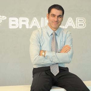 Die neue Installation in Großhadern hat das Potenzial, neue Maßstäbe für den intelligenten OP der Zukunft zu setzen“, sagt Stefan Vilsmeier, Vorstandsvorsitzender von Brainlab.
