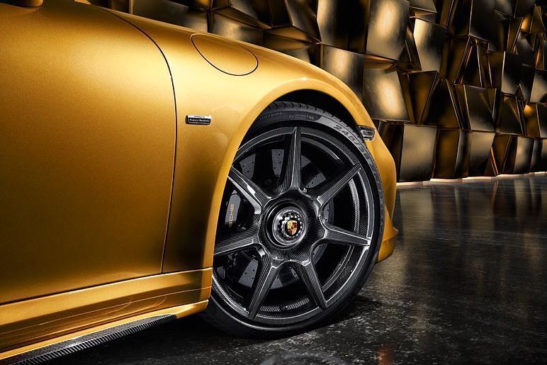 Porsche bietet das Rad ausschließlich als Option für das Sondermodell 911 Turbo S Exclusive Series an. (Porsche)