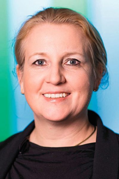 Atos ernennt CEO für Deutschland: Die Position als Chief Executive Officer (CEO) für Atos in Deutschland hat Ursula Morgenstern übernommen. Sie folgte auf Winfried Holz, der diese Rolle seit 2008 innehatte und in den Ruhestand gehen wird. Ursula Morgenstern verantwortet das Geschäft von Atos in Deutschland mit 12.000 Mitarbeitern. Sie ist Mitglied des Atos-Group- Executive-Komitees und Atos Global Board Sponsor für den Partner SAP SE sowie für die Initiative „Business Accelerators“. (Atos)