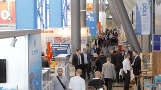 In den Ausstellungsgängen herrschte eine spürbar gute Stimmungslage.  (Bild: P.E. Schall GmbH)