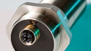 GigaPlug ist ein berührungsloser Stecker und im Betrieb verschleißfrei. (Schleifring)