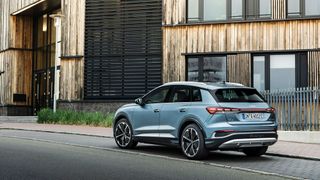 Auf einen Q4 E-Tron kann man lange warten. (Bild: Audi)