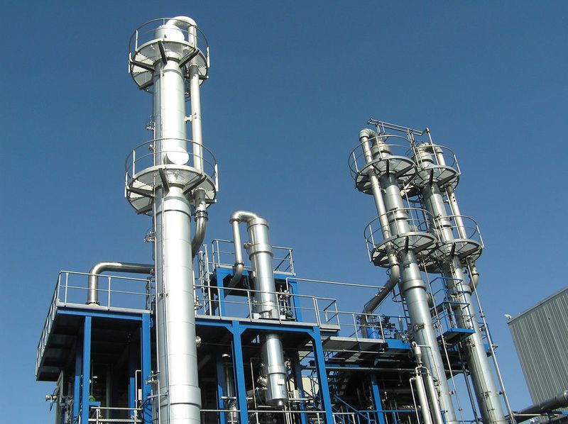 Als einer der Markt- und Technologieführer bietet die Richard Geiss GmbH deutlich mehr als den üblichen Service. Das Unternehmen bietet alles rund ums Thema Lösemittel -  von der professionellen Beratung und Analyse über die Entsorgung und Rückgewinnung bis hin zur Rücklieferung der hochreinen Destillate. (Richard Geiss/Chemspec Europe)